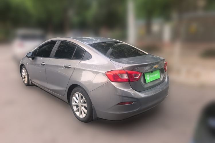 Used Chevrolet Cruze 2017 1.5L Automatic Pioneer Sunroof Edition Exterior 3