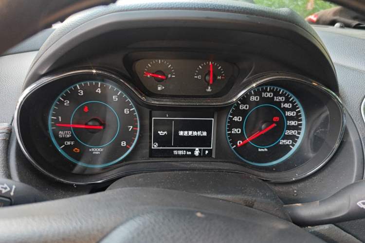 Used Chevrolet Cruze 2017 1.5L Automatic Pioneer Sunroof Edition Instrument Cluster