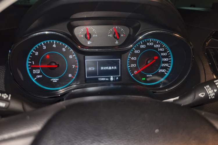 Used Chevrolet Cruze 2017 1.5L Automatic Pioneer Sunroof Edition Odometer Close Up