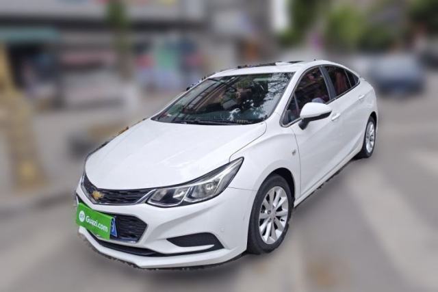 Used Chevrolet Cruze 2017 1.5L Automatic Pioneer Sunroof Edition