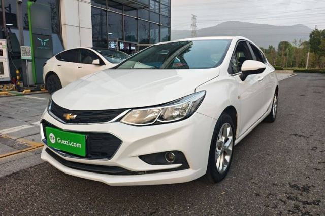 Ojetý Chevrolet Cruze 2017 1.5L Hatchback Automatic Xuanfeng Edition