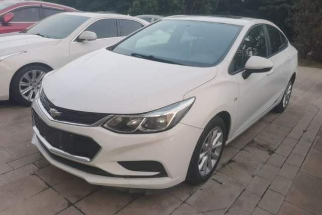 Used Chevrolet Cruze 2017 1.5L Automatic Pioneer Sunroof Edition