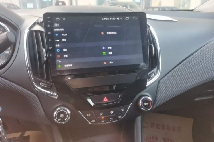 Used Chevrolet Cruze 2017 1.5L Automatic Pioneer Sunroof Edition Audio And AC Panel