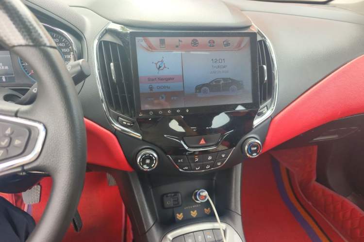 Used Chevrolet Cruze 2017 1.5L Manual Xuanfeng Edition Audio And AC Panel