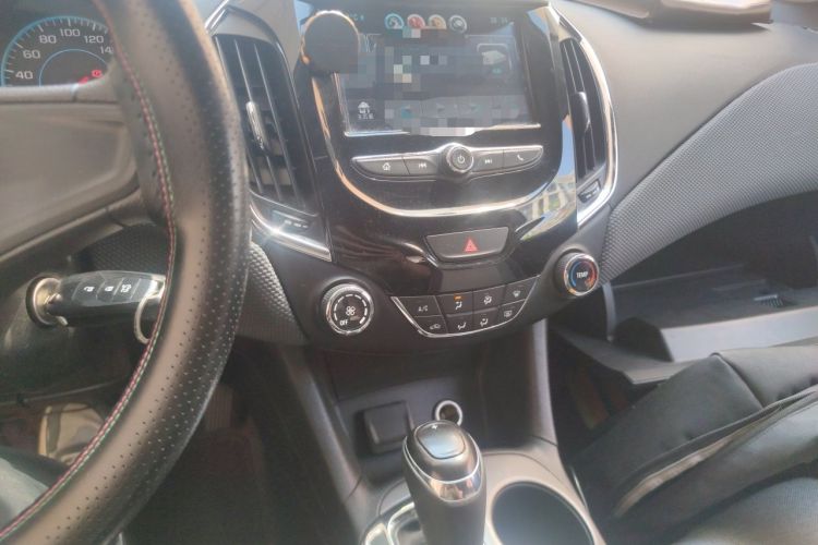 Used Chevrolet Cruze 2017 1.5L Automatic Pioneer Sunroof Edition Audio And AC Panel