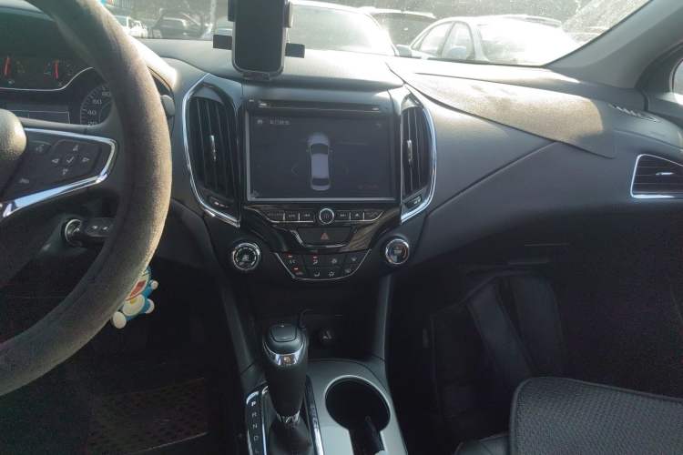 Used Chevrolet Cruze 2017 1.5L Automatic Xuanfeng Edition Audio And AC Panel
