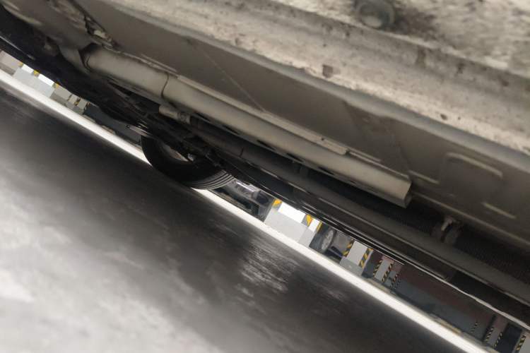 Used Chevrolet Cruze 2017 1.5L Hatchback Automatic Pioneer Sunroof Edition Chassis Front Left