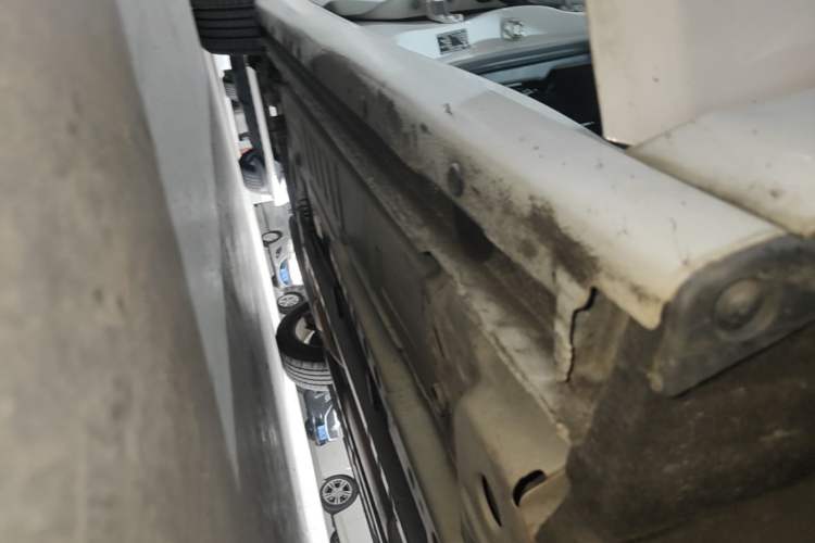 Used Chevrolet Cruze 2017 1.5L Automatic Pioneer Sunroof Edition Chassis Front Right
