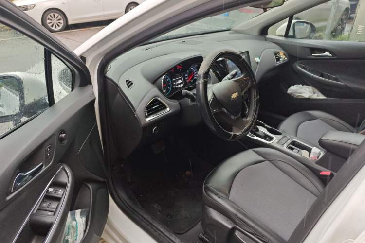 Used Chevrolet Cruze 2017 1.5L Automatic Xuanfeng Edition Driver Seat