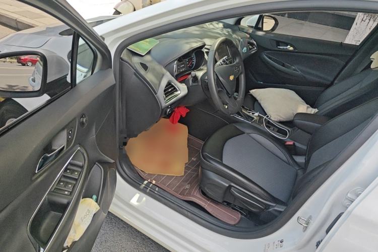 Used Chevrolet Cruze 2017 1.5L Hatchback Automatic Xuanfeng Edition Driver Seat