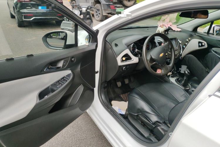 Used Chevrolet Cruze 2017 1.5L Manual Xuanfeng Edition Driver Seat