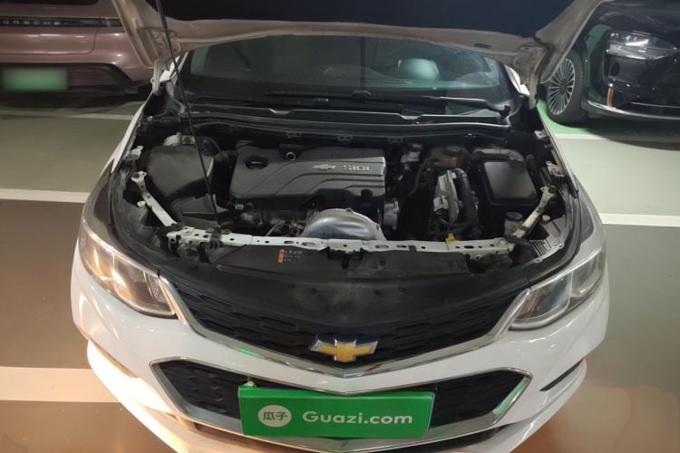 Used Chevrolet Cruze 2017 1.5L Automatic Pioneer Sunroof Edition Engine Bay