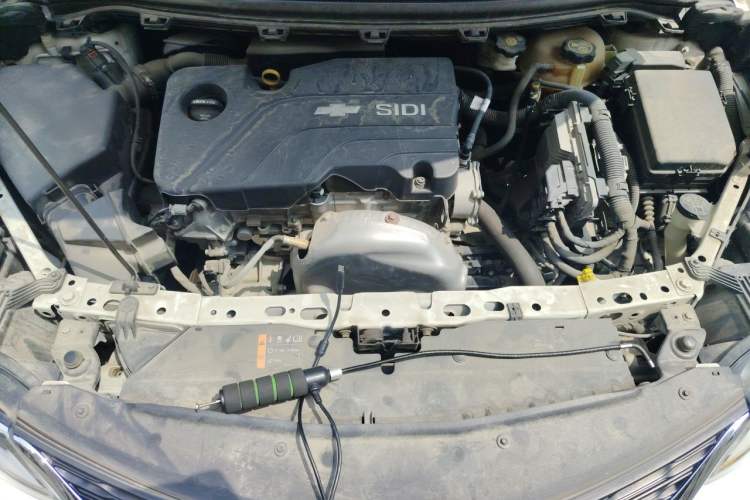 Used Chevrolet Cruze 2017 1.5L Hatchback Automatic Xuanfeng Edition Engine Bay