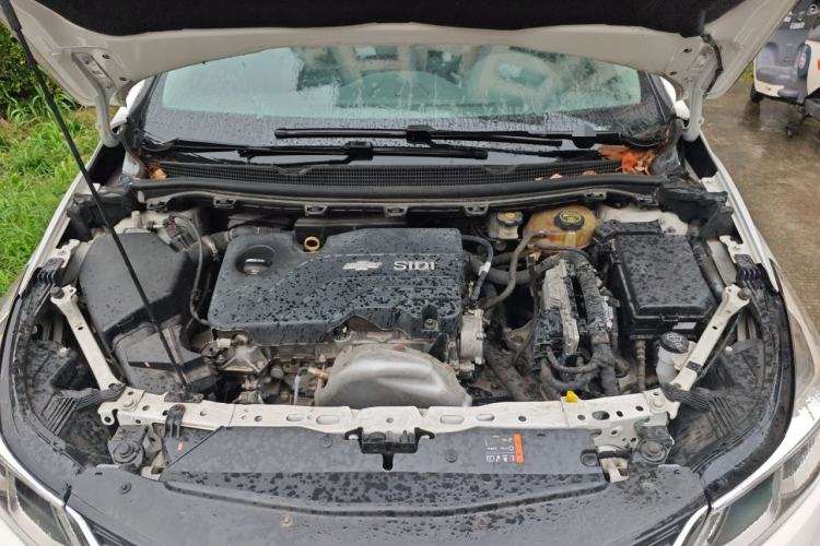Used Chevrolet Cruze 2017 1.5L Automatic Xuanfeng Edition Engine Bay