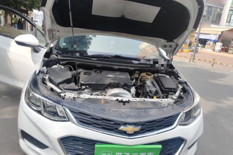 Used Chevrolet Cruze 2017 1.5L Automatic Pioneer Sunroof Edition Engine Bay
