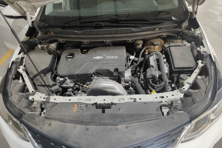 Used Chevrolet Cruze 2017 1.5L Automatic Pioneer Sunroof Edition Engine Bay