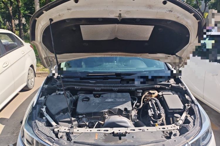 Used Chevrolet Cruze 2017 1.5L Automatic Pioneer Sunroof Edition Engine Bay