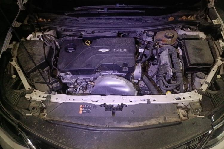 Used Chevrolet Cruze 2017 1.5L Automatic Pioneer Sunroof Edition Engine Bay