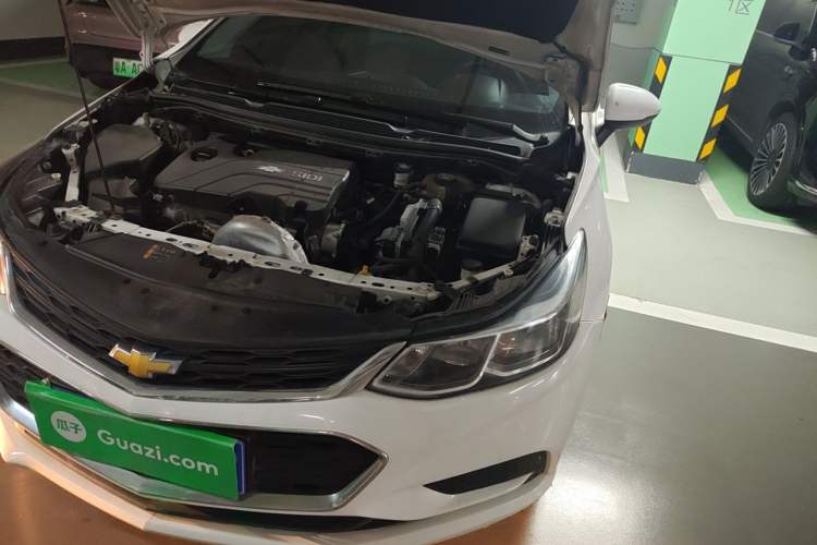 Used Chevrolet Cruze 2017 1.5L Automatic Pioneer Sunroof Edition Engine Bay Left