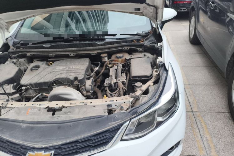 Used Chevrolet Cruze 2017 1.5L Automatic Pioneer Sunroof Edition Engine Bay Left