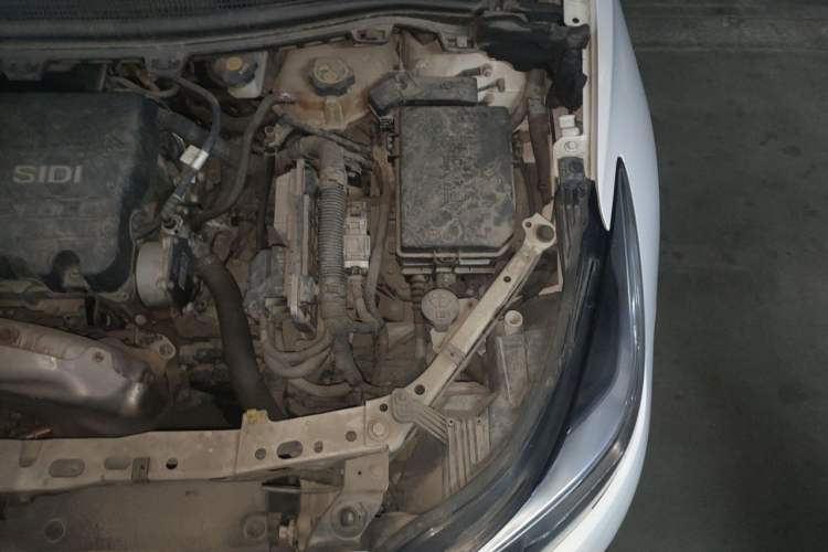 Used Chevrolet Cruze 2017 1.5L Automatic Xuanfeng Edition Engine Bay Left