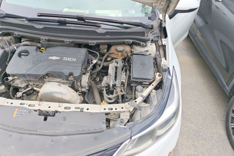 Used Chevrolet Cruze 2017 1.5L Manual Pioneer Edition Engine Bay Left