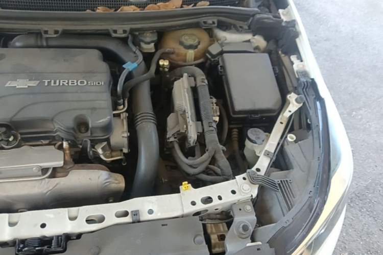 Used Chevrolet Cruze 2017 1.4T Dual-Clutch Xuanfeng Edition Engine Bay Left