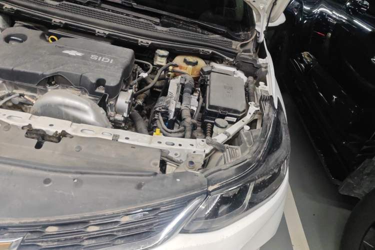 Used Chevrolet Cruze 2017 1.5L Automatic Xuanfeng Edition Engine Bay Left
