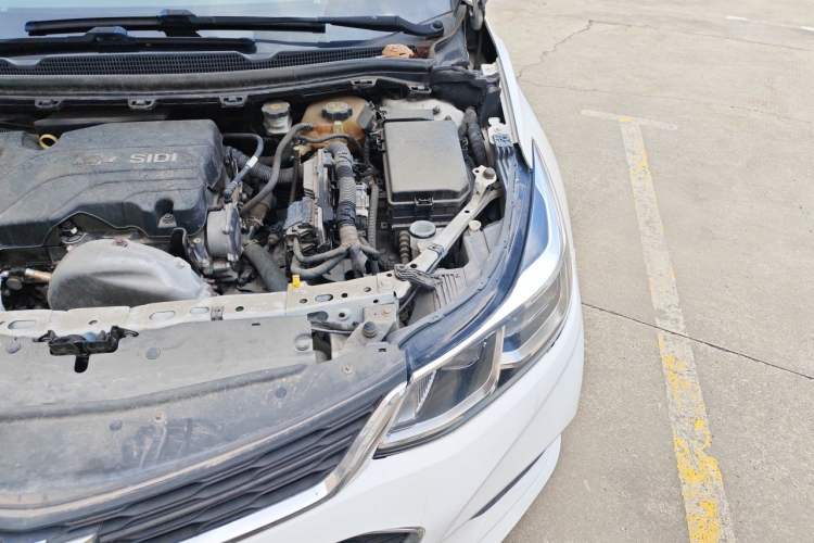 Used Chevrolet Cruze 2017 1.5L Automatic Pioneer Sunroof Edition Engine Bay Left