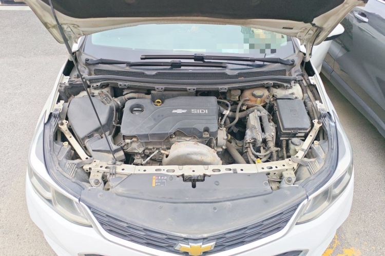 Used Chevrolet Cruze 2017 1.5L Manual Pioneer Edition Engine Bay