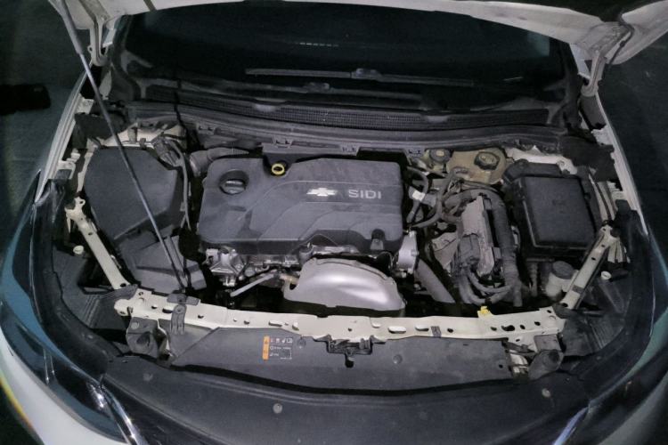 Used Chevrolet Cruze 2017 1.4T Dual-Clutch Pioneer Sunroof Edition Engine Bay