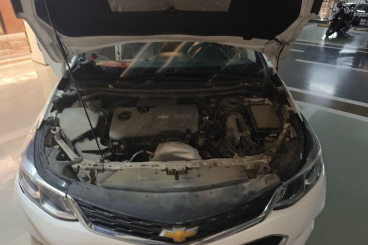 Used Chevrolet Cruze 2017 1.5L Automatic Pioneer Sunroof Edition Engine Bay