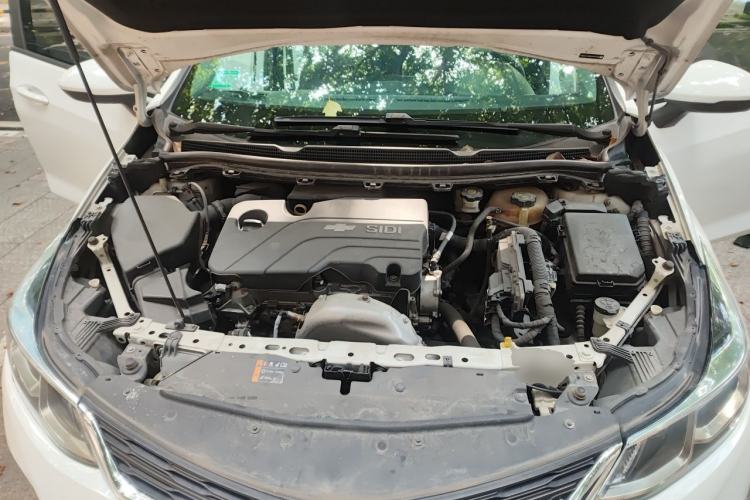 Used Chevrolet Cruze 2017 1.5L Automatic Pioneer Sunroof Edition Engine Bay