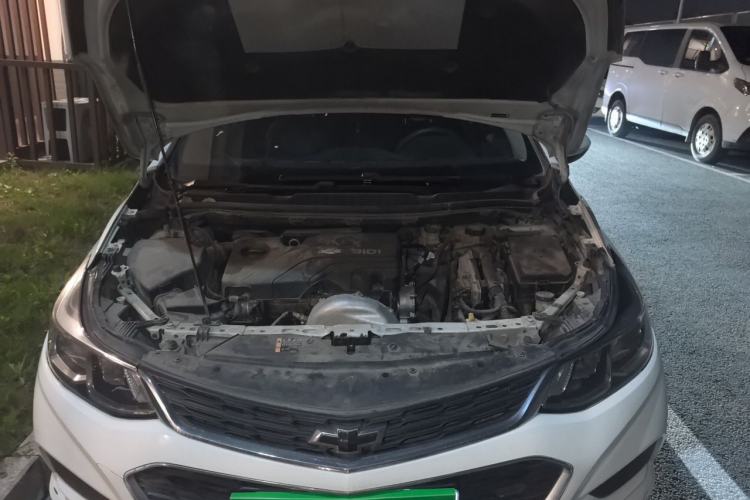 Used Chevrolet Cruze 2017 1.5L Automatic Pioneer Sunroof Edition Engine Bay