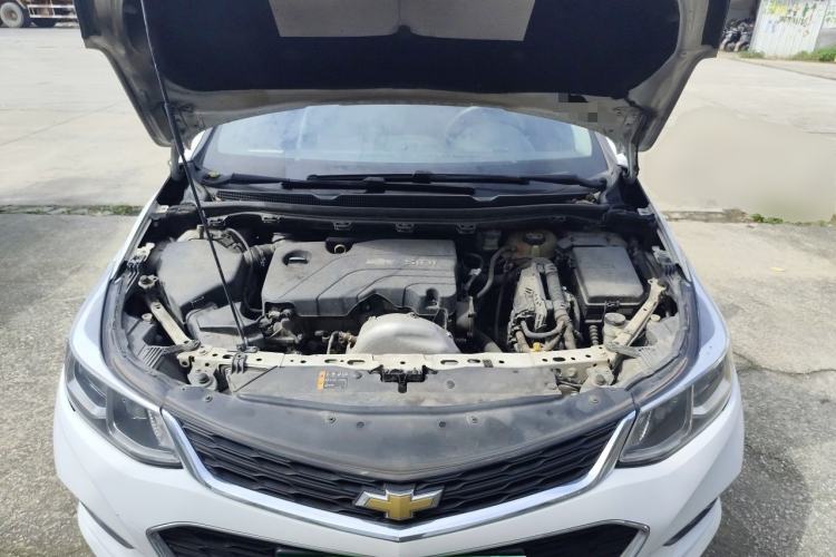 Used Chevrolet Cruze 2017 1.5L Automatic Xuanfeng Edition Engine Bay