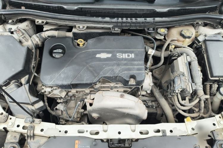 Used Chevrolet Cruze 2017 1.5L Automatic Pioneer Sunroof Edition Engine Bay
