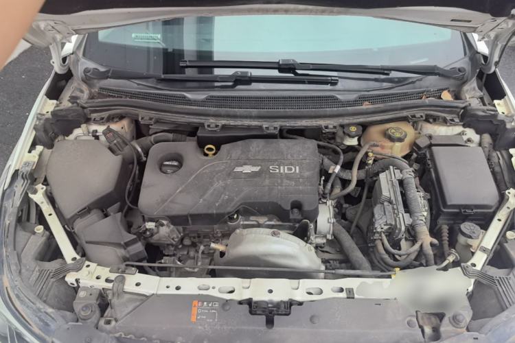Used Chevrolet Cruze 2017 1.5L Automatic Pioneer Sunroof Edition Engine Bay
