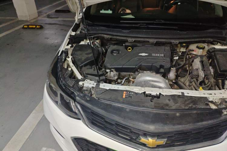 Used Chevrolet Cruze 2017 1.5L Automatic Xuanfeng Edition Engine Bay Right