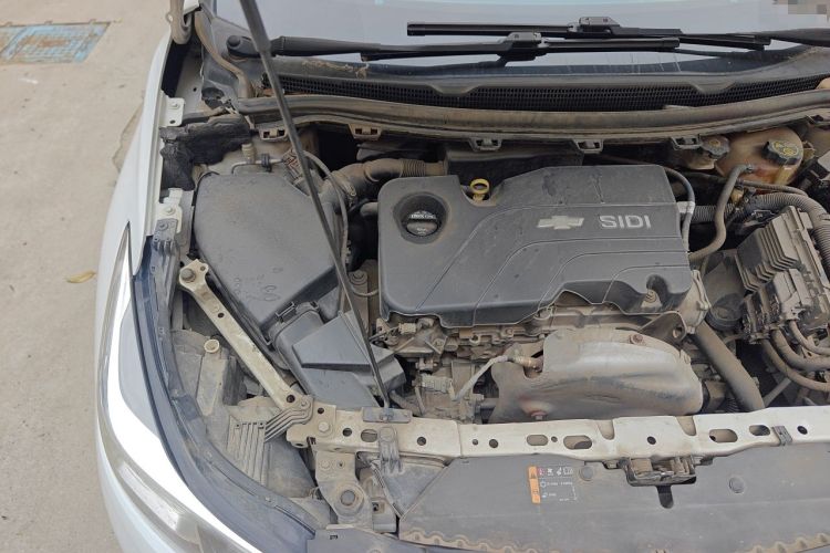 Used Chevrolet Cruze 2017 1.5L Automatic Pioneer Sunroof Edition Engine Bay Right