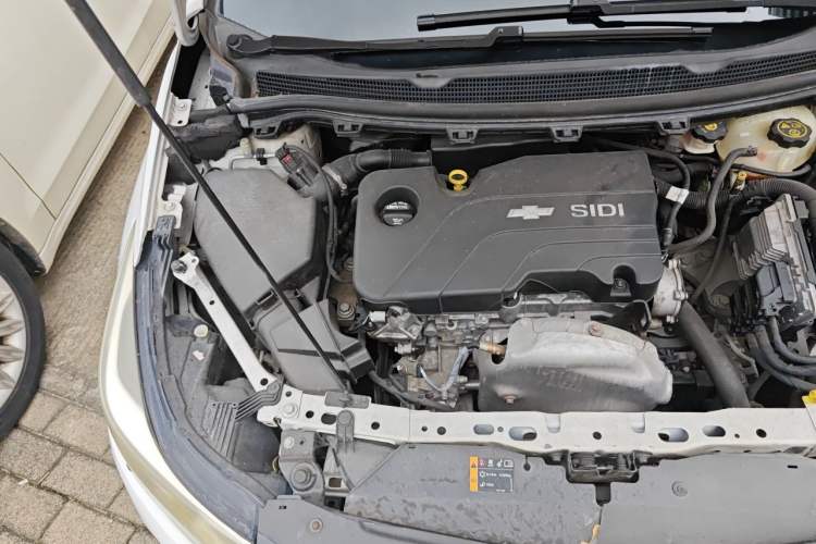 Used Chevrolet Cruze 2017 1.5L Automatic Xuanfeng Edition Engine Bay Right