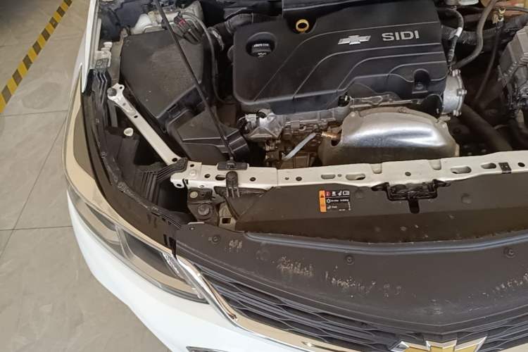 Used Chevrolet Cruze 2017 1.5L Automatic Pioneer Sunroof Edition Engine Bay Right