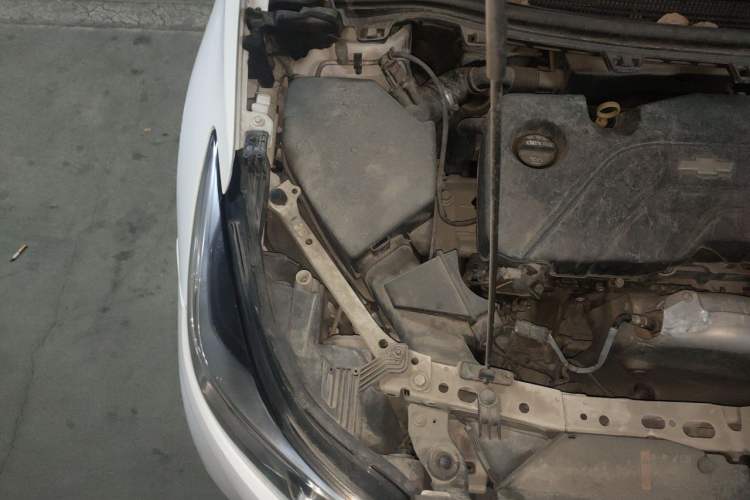 Used Chevrolet Cruze 2017 1.5L Automatic Xuanfeng Edition Engine Bay Right