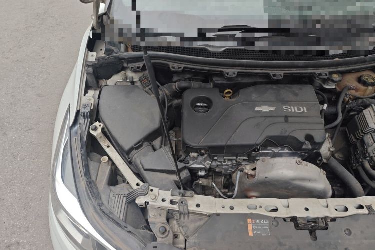 Used Chevrolet Cruze 2017 1.5L Automatic Pioneer Sunroof Edition Engine Bay Right
