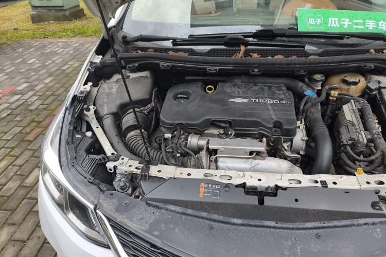 Used Chevrolet Cruze 2017 1.4T Dual-Clutch Xuanfeng Edition Engine Bay Right