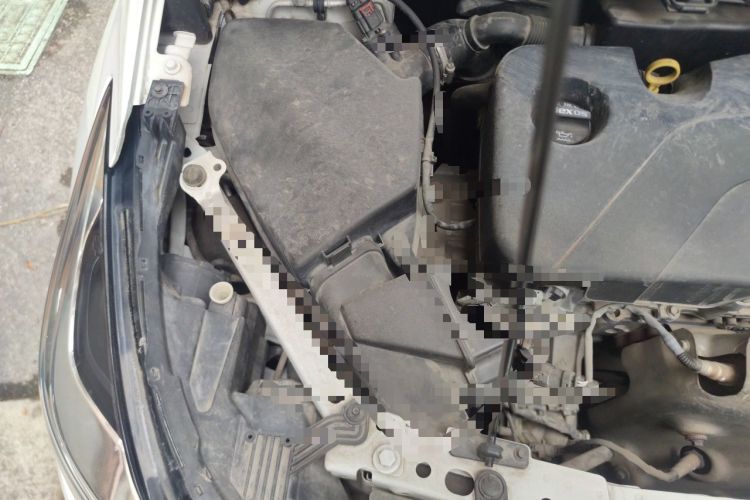 Used Chevrolet Cruze 2017 1.5L Manual Pioneer Edition Engine Bay Right