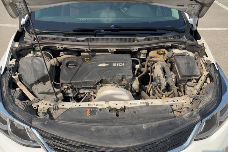 Used Chevrolet Cruze 2017 1.5L Automatic Pioneer Sunroof Edition Engine Bay