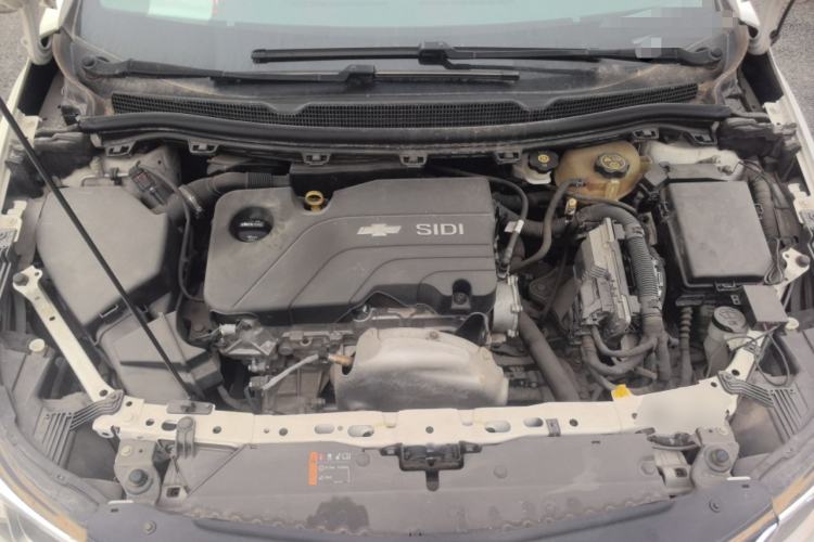 Used Chevrolet Cruze 2017 1.5L Automatic Pioneer Sunroof Edition Engine Bay