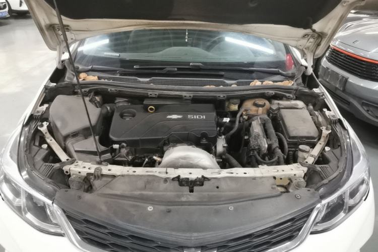 Used Chevrolet Cruze 2017 1.5L Automatic Pioneer Sunroof Edition Engine Bay