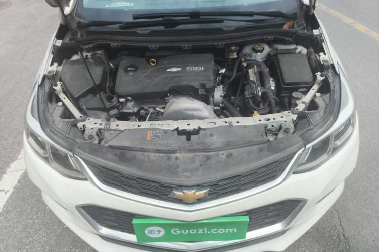 Used Chevrolet Cruze 2017 1.5L Automatic Pioneer Sunroof Edition Engine Bay