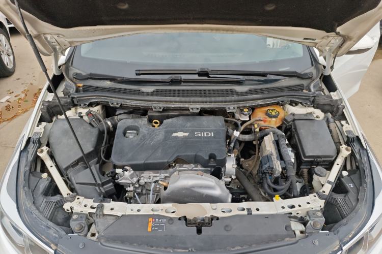 Used Chevrolet Cruze 2017 1.5L Automatic Pioneer Sunroof Edition Engine Bay
